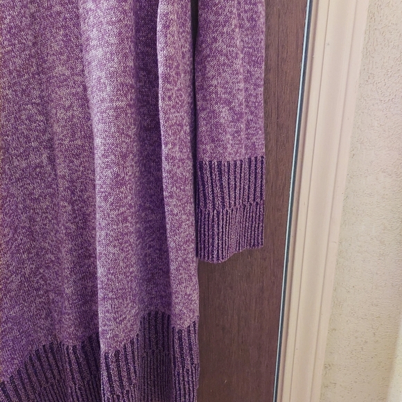 Isaac Mizrahi tunic sweater - Picture 4 of 5